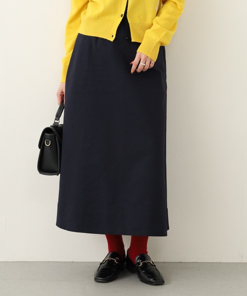 Orla Kiely(-)の「ツータックスカート スカート(スカート・レディース・ブラウン/ネイビー・36/S/38/M/40/L)」の2枚目の写真
