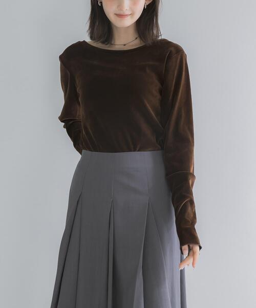 URBAN RESEARCH ROSSO WOMEN(アーバンリサーチ ロッソ)の「シアーベロアバックシームカットソー(Tシャツ/カットソー・レディース・チャコールグレー/ブルー系その他/オフホワイト/ブラウン・FREE)」の20枚目の写真