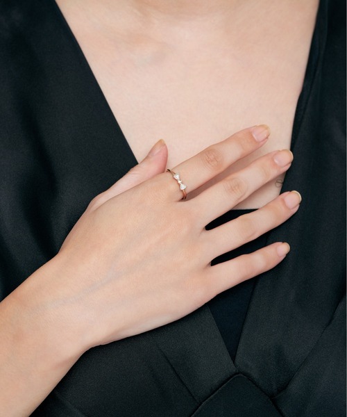 Jewel closet by L&Co.（ジュエルクローゼットバイエルアンドコー）の「K18/プラチナ 均一 リング（180-000）（リング・レディース・その他6/その他8/その他7/その他11/その他1/その他12/その他5/その他10/その他9/その他3・13号/16号/12号/11号/7号/10.5/10号）」の11枚目の写真