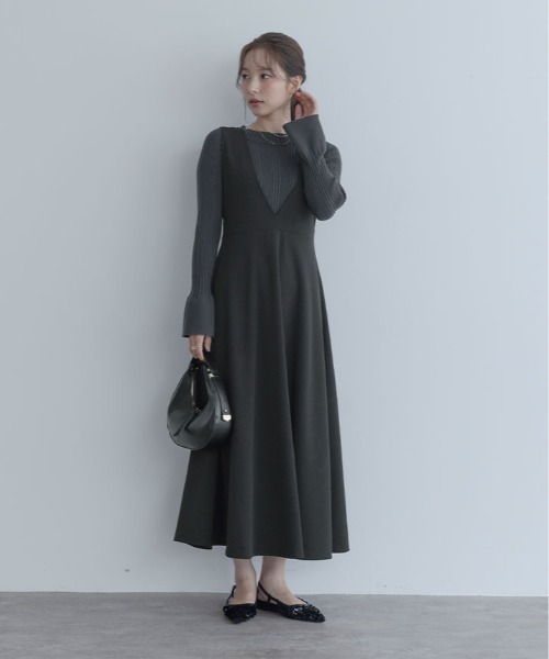 maviru(マヴィル)の「フレア スリーブ リブ ニット(ニット/セーター・レディース・オフホワイト/チャコールグレー/ネイビー/ブラック/ブラウン・FREE)」の16枚目の写真