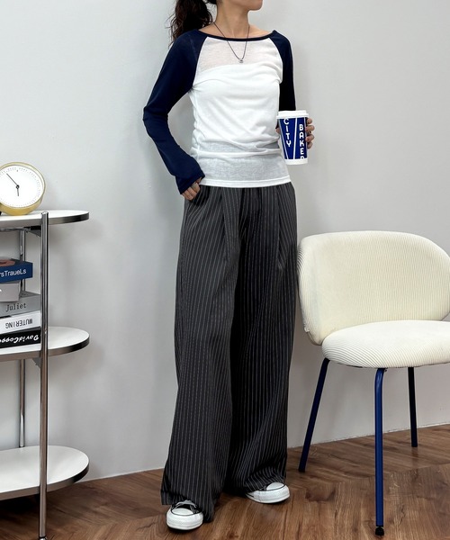 ISOOK(アイスー)の「【ISOOK / アイスー】ピンストライプタックイージーパンツ / ワイドパンツ ストライプパンツ スラックス 総ゴム セミワイド グレー(スラックス・レディース・チャコール・FREE)」の3枚目の写真