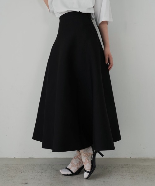 Cla STEllaR(クラステラ)の「きれいめ ニットフレアスカート ロング ブラック(スカート・レディース・ブラック・X-SMALL/SMALL/MEDIUM)」の21枚目の写真