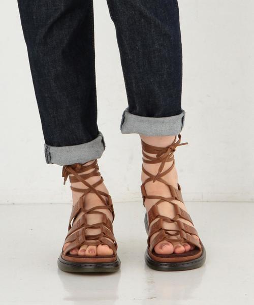 Dr. Martens(ドクターマーチン)の「Dr.Martens GHILLIEサンダル/Dr.M CHILLIE SANDAL(サンダル・レディース・ブラック/ブラウン・4/5)」の9枚目の写真