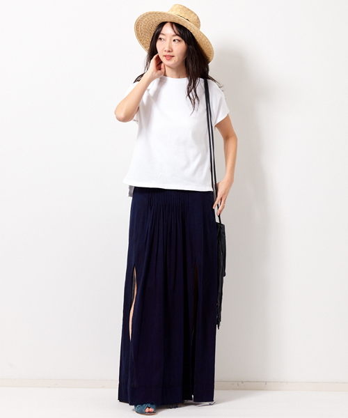 AMERICAN RAG CIE(アメリカンラグシー)の「AMERICAN RAG CIEラグランプルオーバー/208-AHS-L161-CT138(Tシャツ/カットソー・レディース・ホワイト/ブラック/グレー系その他・FREE)」の4枚目の写真