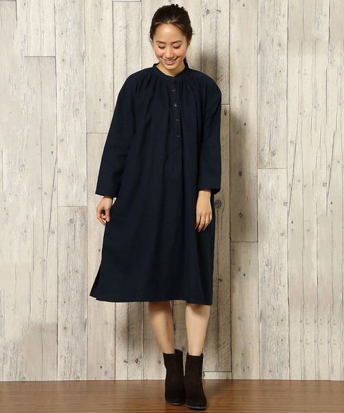 LBC（エルビーシー）の「ラミー起毛スタンドワンピース   （ワンピース・レディース・オレンジ/ネイビー/ブラック・MEDIUM）」の13枚目の写真