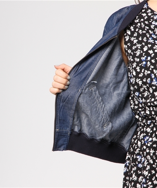 VENCEEXCHANGE（ヴァンスエクスチェンジ）の「袖刺繍デニムブルゾン （ブルゾン・レディース・ブルー/ネイビー・MEDIUM）」の10枚目の写真