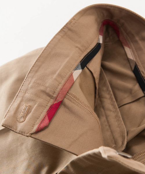 BLUE LABEL CRESTBRIDGE（ブルーレーベルクレストブリッジ）の「センタープレス　チノパンツ（その他パンツ・レディース・ベージュ・38/36）」の9枚目の写真