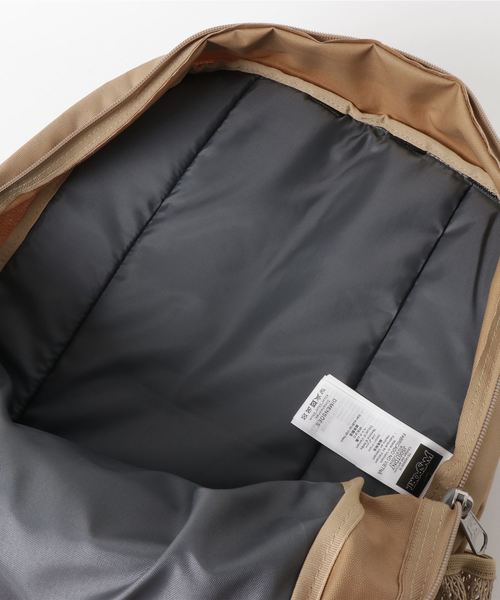 JANSPORT(ジャンスポーツ)の「WEGO/JANSPORT BIGSTUDENT(バックパック/リュック・レディース・ブラック/ライトピンク/ベージュ・FREE)」の8枚目の写真