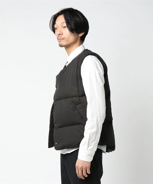 rehacer(レアセル)の「LAMOND : PEACH DOUBLE DOWN VEST(ダウンベスト・メンズ・ブラック・LARGE/SMALL)」の2枚目の写真