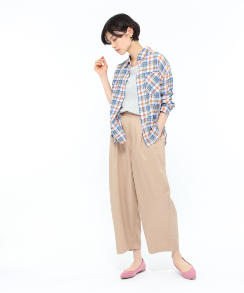 LAKOLE(ラコレ)の「テンセルチェックシャツ / LAKOLE(シャツ/ブラウス・レディース・ブルー/オレンジ/オフホワイト・MEDIUM/SMALL)」の13枚目の写真