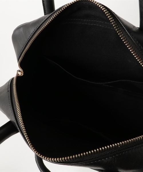intoxic.(イントキシック)の「intoxic イントキシック 【RESONATES】new leather line " idiot" イディオット(ショルダーバッグ・レディース・ブラック/ホワイト・FREE)」の7枚目の写真