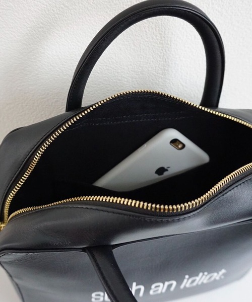 intoxic.(イントキシック)の「intoxic イントキシック 【RESONATES】new leather line " idiot" イディオット(ショルダーバッグ・レディース・ブラック/ホワイト・FREE)」の16枚目の写真