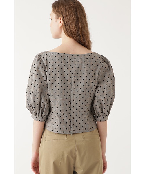 JILL STUART（ジルスチュアート）の「◆アベーユボリューム袖ブラウス（シャツ/ブラウス・レディース・ベージュ/グレー・SMALL/MEDIUM）」の3枚目の写真