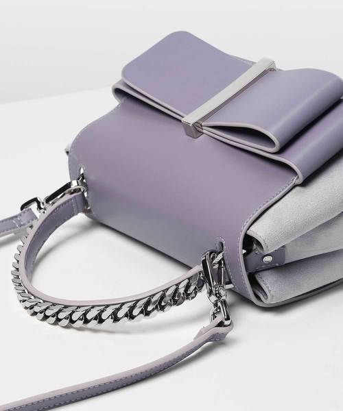 CHARLES & KEITH(チャールズ & キース)の「ボウディテールハンドバッグ / Bow Detail Handbag(ハンドバッグ・レディース・ダークグリーン/マスタード/プラム/ライトブルーグレー・M)」の6枚目の写真