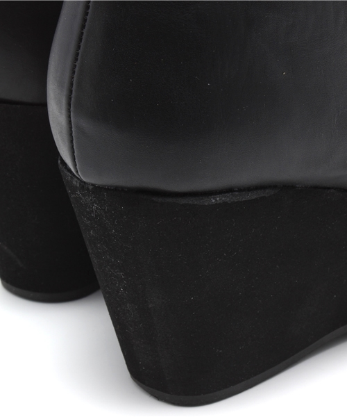 one after another NICE CLAUP(ワンアフターアナザーナイスクラップ)の「【ナイスクラップ】レースアップブーツ(その他シューズ・レディース・キャメル/ブラック・MEDIUM/LARGE)」の8枚目の写真