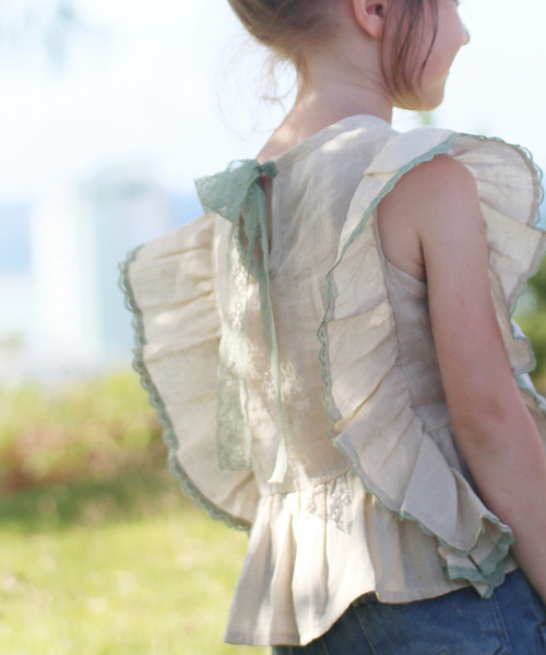 Rora(ローラ)の「ラナ ブラウス(2color)(シャツ/ブラウス・キッズ・スカイブルー/ベージュ・100cm/110cm/130cm/120cm/140cm/90㎝)」の18枚目の写真