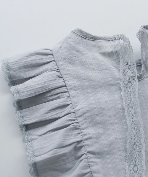 Rora(ローラ)の「ラナ ブラウス(2color)(シャツ/ブラウス・キッズ・スカイブルー/ベージュ・100cm/110cm/130cm/120cm/140cm/90㎝)」の5枚目の写真