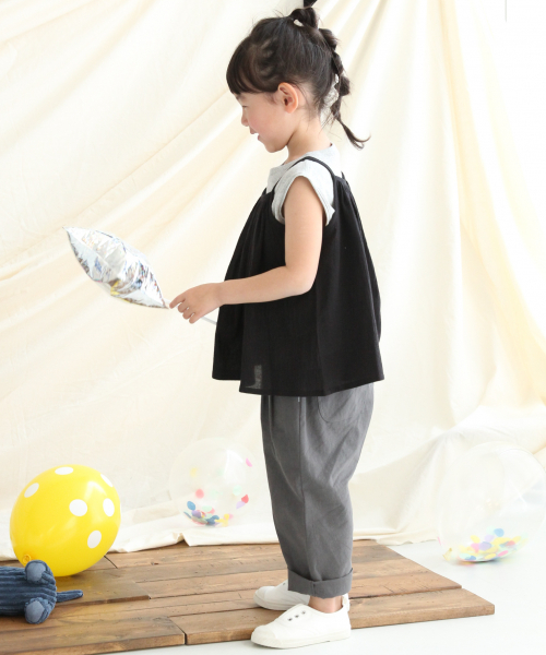 LOWRYS FARM（ローリーズファーム）の「コットンタックパンツ　837733（その他パンツ・キッズ・チャコールグレー/ライトベージュ/イエロー/ベージュ/ベージュ系その他・100/110/120/130/LARGE/MEDIUM/SMALL/X-LARGE）」の14枚目の写真