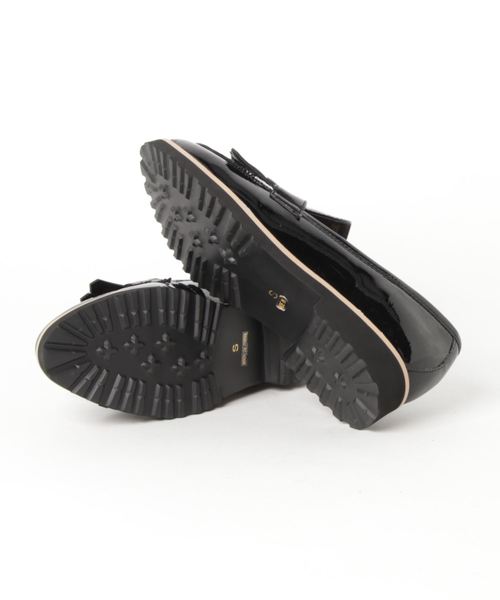 INTERPLANET(インタープラネット)の「【MIO NOTIS】軽量タンク底キルトタッセルシューズ(ローファー・レディース・ブラック/シルバー・23.5cm/23.0cm/24.0cm)」の4枚目の写真