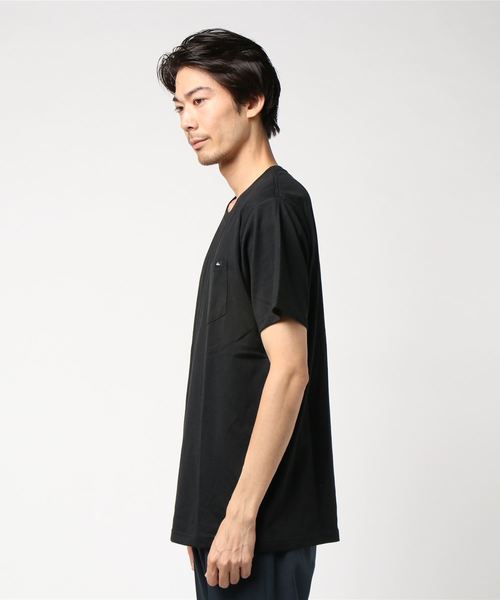 Quiksilver(クイックシルバー)の「QP PLAIN PACK ST/クイックシルバー 半袖 Tシャツ(Tシャツ/カットソー・メンズ・ホワイト/ブラック・MEDIUM/LARGE/X-LARGE)」の3枚目の写真