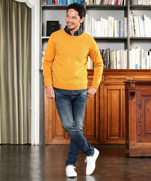 MEN'S BIGI（メンズビギ）の「【俳優 大谷亮平さん着用】ジャガード ハイゲージニット（ニット/セーター・メンズ・ブラック/ネイビー/イエロー・S/M/L）」の5枚目の写真