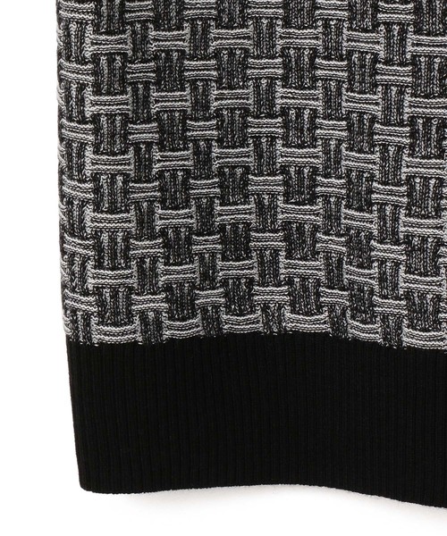 MEN'S BIGI（メンズビギ）の「【俳優 大谷亮平さん着用】ジャガード ハイゲージニット（ニット/セーター・メンズ・ブラック/ネイビー/イエロー・S/M/L）」の12枚目の写真