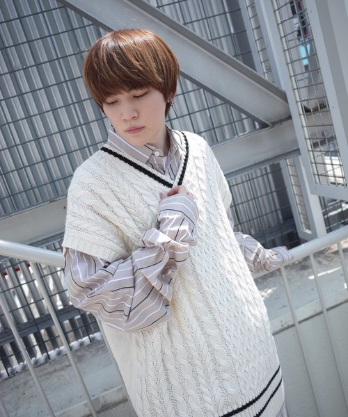 AFYF（エーエフワイエフ）の「【ビッグシルエット】AFYF 2019AWDS CABLE KNIT VEST/オーバーサイズケーブルニットベスト（ニット/セーター・メンズ・ホワイト/ベージュ/ブラック・FREE）」の10枚目の写真