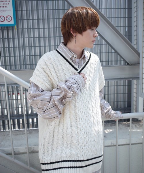 AFYF（エーエフワイエフ）の「【ビッグシルエット】AFYF 2019AWDS CABLE KNIT VEST/オーバーサイズケーブルニットベスト（ニット/セーター・メンズ・ホワイト/ベージュ/ブラック・FREE）」の11枚目の写真