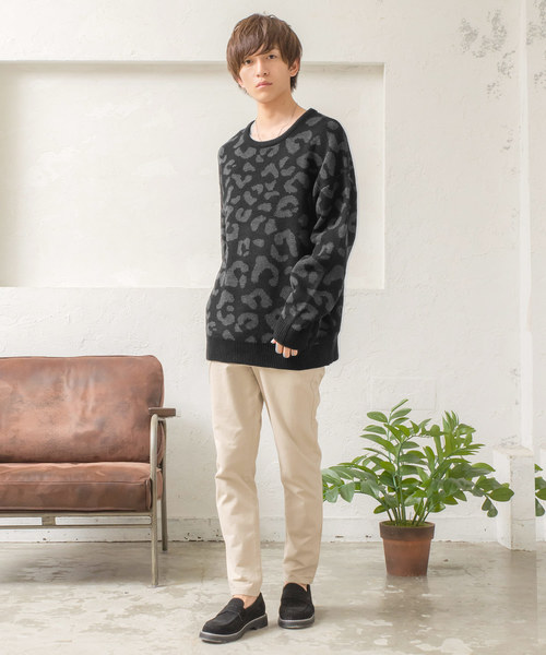 MinoriTY（マイノリティ）の「ヒョウ柄ビッグニット ビッグシルエット レオパード 韓国（ニット/セーター・メンズ・ブラック/モカ/チャコール・M/L）」の4枚目の写真