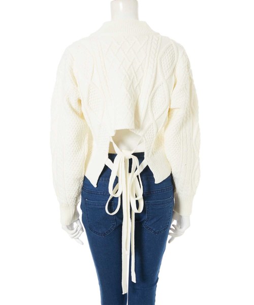 fifth(フィフス)の「バックシャンケーブルVネックニット(ニット/セーター・レディース・ホワイト/ブラウン・MEDIUM)」の6枚目の写真