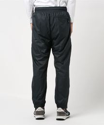 送料無料発送 人気完売 XXL 2XL NIKE SB ナイキエスビー シールド スウッシュ スケートボード トラックパンツ 正規品 黒 新品同様 NIKE SB（ナイキエスビー）の「NIKE SB/ナイキエスビー シールド