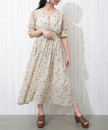 【WEB限定】くるみボタン花柄ワンピース