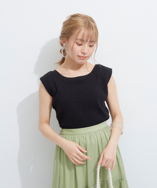 VANNIE U(ヴァニーユー)の「バックオープンサーマルノースリーブ(Tシャツ/カットソー・レディース・ホワイト/ブラック/ベージュ/ブラウン・FREE)」の13枚目の写真