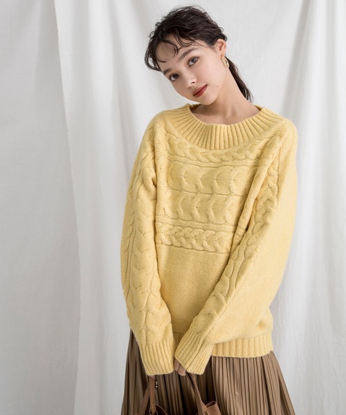 MILLION CARATS（ミリオンカラッツ）の「【STYLE4】ドルマンケーブルニット（ニット/セーター・レディース・オフホワイト/サンドベージュ/イエロー・FREE）」の6枚目の写真