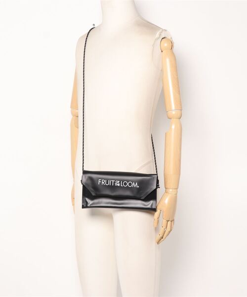 FRUIT OF THE LOOM(フルーツオブザルーム)の「★FRUIT OF THE LOOM★WELDER SACOCHE(ショルダーバッグ・レディース・パープル/イエロー/オレンジ/グリーン/ブラック・FREE)」の9枚目の写真
