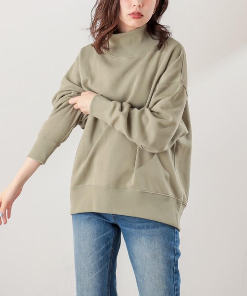 natural couture(ナチュラルクチュール)の「裏起毛裏毛ハイネックゆるトップス(Tシャツ/カットソー・レディース・アイボリー/スミクロ/ミント/ピンク/グレイッシュベージュ・FREE)」の5枚目の写真