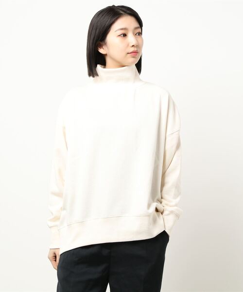 natural couture(ナチュラルクチュール)の「裏起毛裏毛ハイネックゆるトップス(Tシャツ/カットソー・レディース・アイボリー/スミクロ/ミント/ピンク/グレイッシュベージュ・FREE)」の10枚目の写真