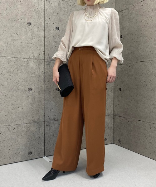 Luxe brille(リュクスブリエ)の「ハイウエスト美形シルエット両ポケット付ワイドパンツ(スラックス・レディース・ダークオレンジ/ライトカーキ/ブラック・38)」の10枚目の写真