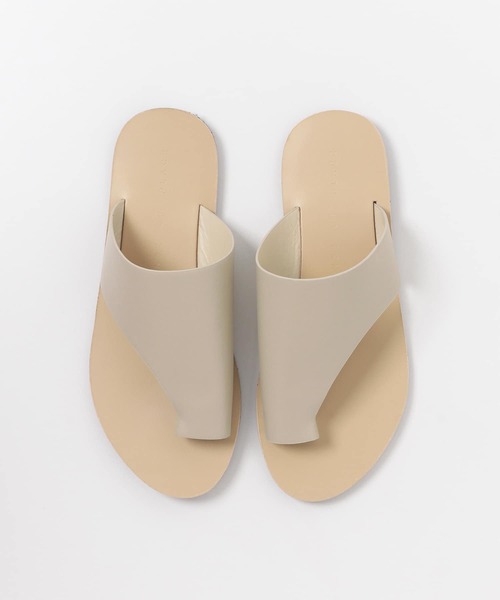 SENSE OF PLACE by URBAN RESEARCH（センスオブプレイスバイアーバンリサーチ）の「エコレザーアシメトングサンダル（サンダル・メンズ・ベージュ/ブラック・LARGE/MEDIUM）」の5枚目の写真