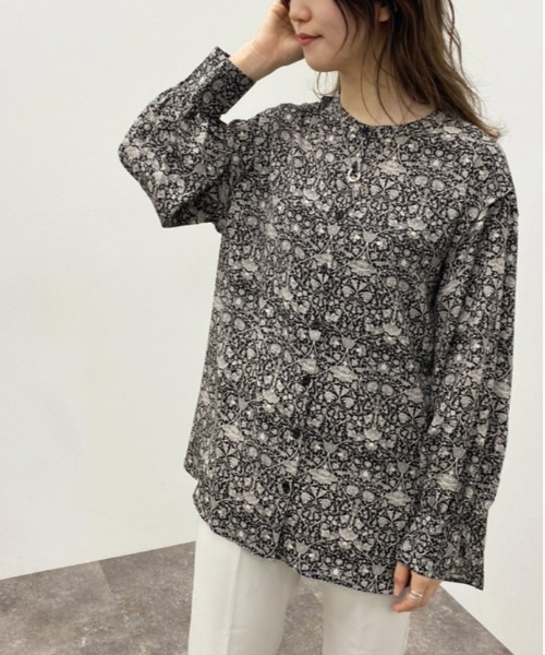 apres jour mignon(アプレジュールミニョン)の「柄バンドカラーシャツ【ZOZOTOWN限定アイテム】(シャツ/ブラウス・レディース・ベージュ/ブラック・フリー/X-LARGE)」の6枚目の写真