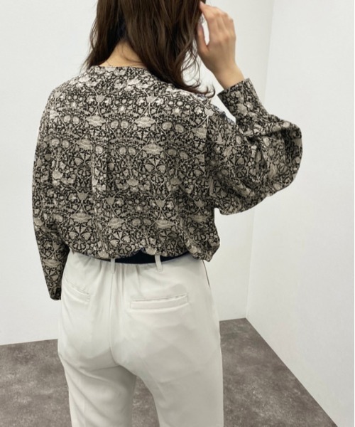 apres jour mignon(アプレジュールミニョン)の「柄バンドカラーシャツ【ZOZOTOWN限定アイテム】(シャツ/ブラウス・レディース・ベージュ/ブラック・フリー/X-LARGE)」の12枚目の写真
