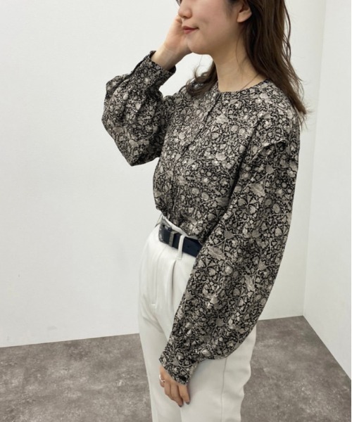 apres jour mignon(アプレジュールミニョン)の「柄バンドカラーシャツ【ZOZOTOWN限定アイテム】(シャツ/ブラウス・レディース・ベージュ/ブラック・フリー/X-LARGE)」の9枚目の写真
