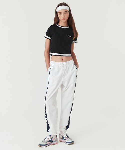 Reebok(リーボック)の「O!Oi クラブ ショートスリーブ Tシャツ / O!Oi Club Short Sleeve T-Shirt(Tシャツ/カットソー・レディース・ホワイト/ブラック/コーラル/ネイビー・LARGE/X-LARGE/SMALL/MEDIUM)」の16枚目の写真