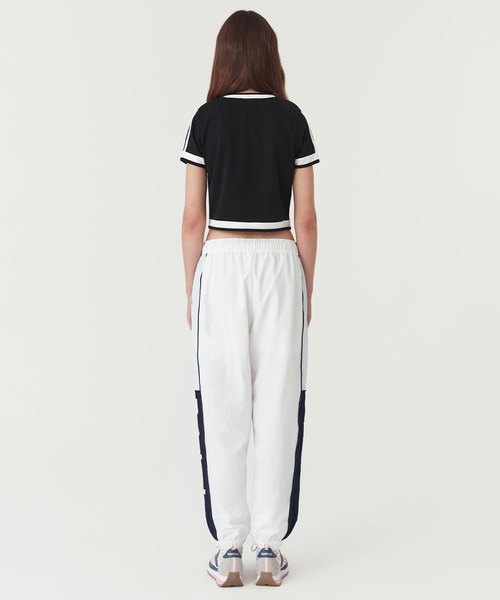 Reebok(リーボック)の「O!Oi クラブ ショートスリーブ Tシャツ / O!Oi Club Short Sleeve T-Shirt(Tシャツ/カットソー・レディース・ホワイト/ブラック/コーラル/ネイビー・LARGE/X-LARGE/SMALL/MEDIUM)」の17枚目の写真