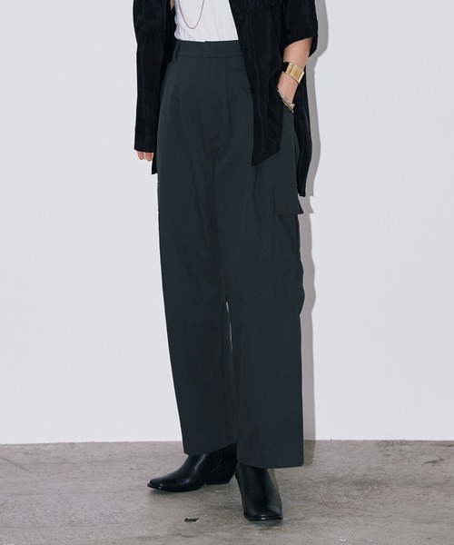 Bonjour Girl（ボンジュールガール）の「ワッシャーサテンオーバーサイズミリタリーシャツ（シャツ/ブラウス・レディース・グレー/イエロー/ブラック・FREE）」の8枚目の写真