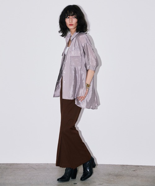 Bonjour Girl（ボンジュールガール）の「ワッシャーサテンオーバーサイズミリタリーシャツ（シャツ/ブラウス・レディース・グレー/イエロー/ブラック・FREE）」の13枚目の写真