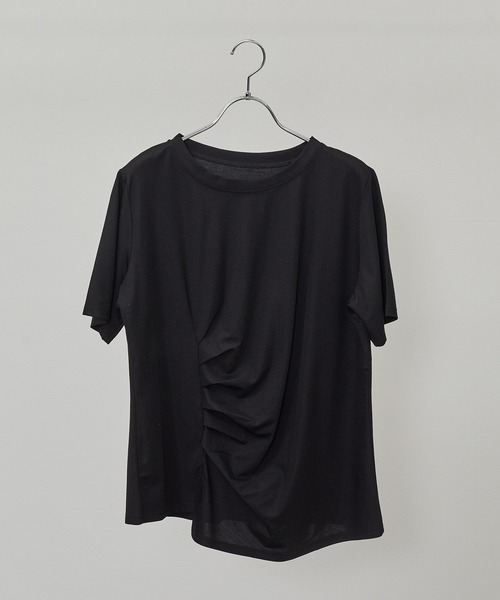 toucher du brise(トゥシェドブリーズ)の「タックデザインTシャツ(Tシャツ/カットソー・レディース・ホワイト/ブラック・M)」の12枚目の写真