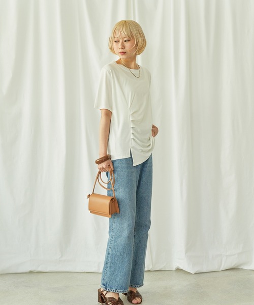 toucher du brise(トゥシェドブリーズ)の「タックデザインTシャツ(Tシャツ/カットソー・レディース・ホワイト/ブラック・M)」の9枚目の写真