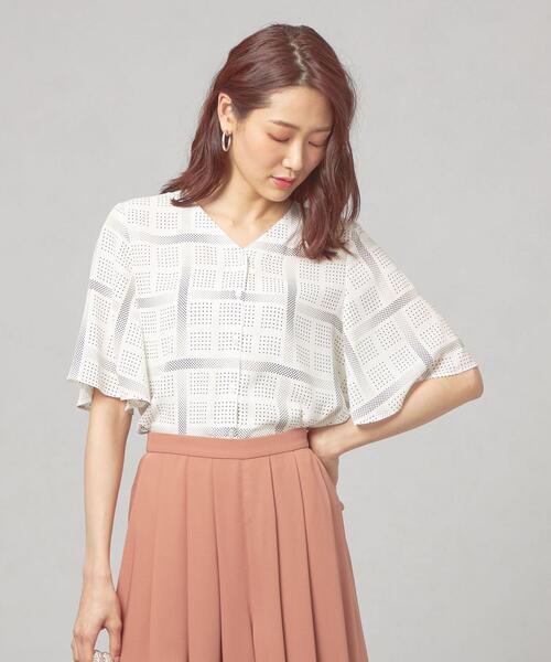closet story(クローゼットストーリー)の「<closet story>ドット×チェック Vネックブラウス(シャツ/ブラウス・レディース・ホワイト/ライム/ネイビー・FREE)」の2枚目の写真
