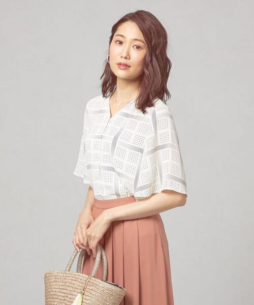 closet story(クローゼットストーリー)の「<closet story>ドット×チェック Vネックブラウス(シャツ/ブラウス・レディース・ホワイト/ライム/ネイビー・FREE)」の7枚目の写真